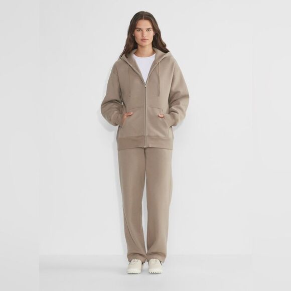 Aritzia Tops - Aritzia - Cozy Fleece Boyfriend Hoodie